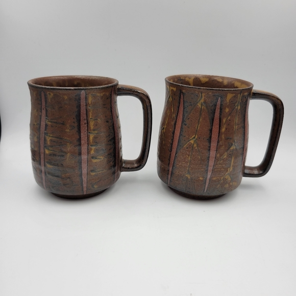 Vintage Other - Vintage Art Pottery Stoneware Mugs - set of 2